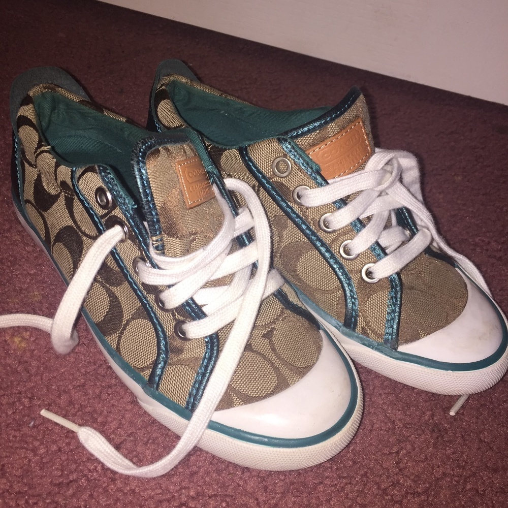 sneakers